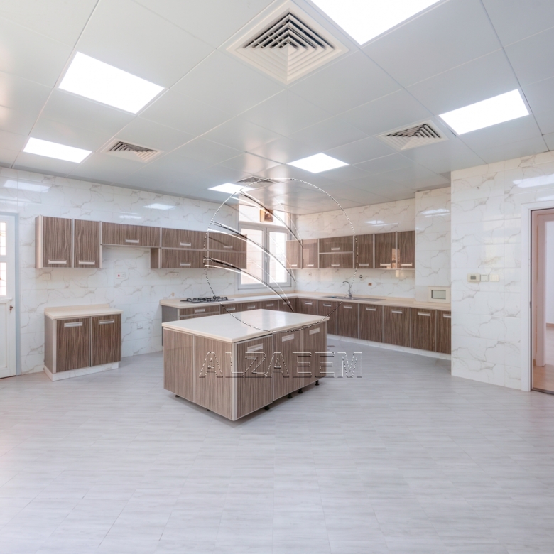 √9BR Multiple Approved Uses | Residential Allowed√