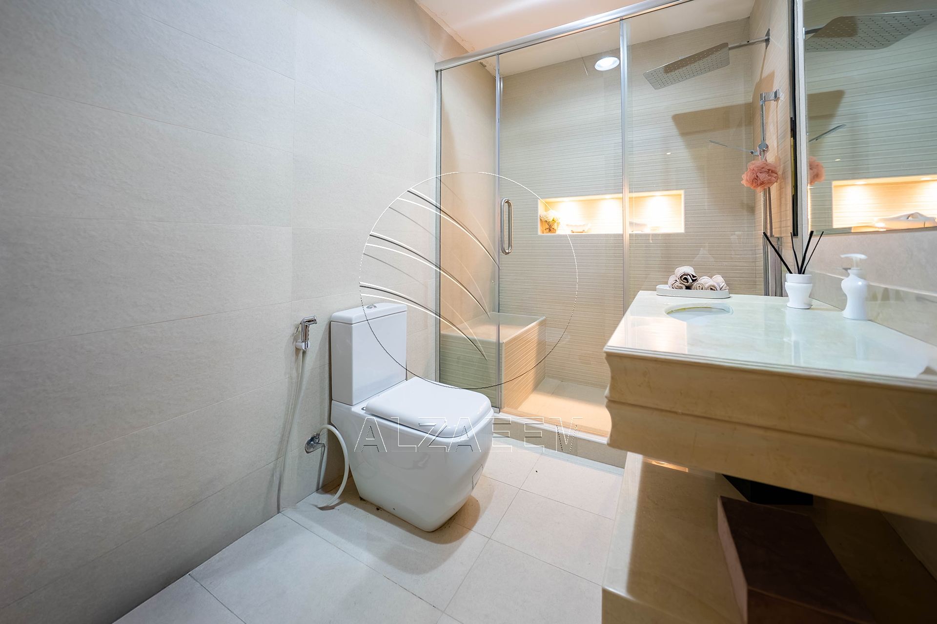 Single Row | Upgraded 5BR Villa | Pool and Garden