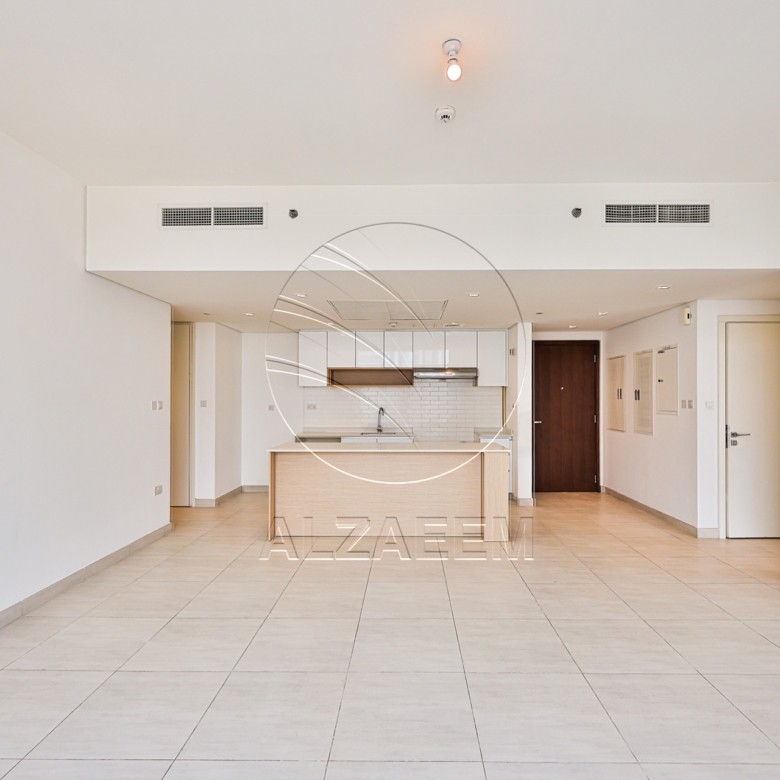Vacant CORNER 3BR+Maid | Sea View | Higher Level
