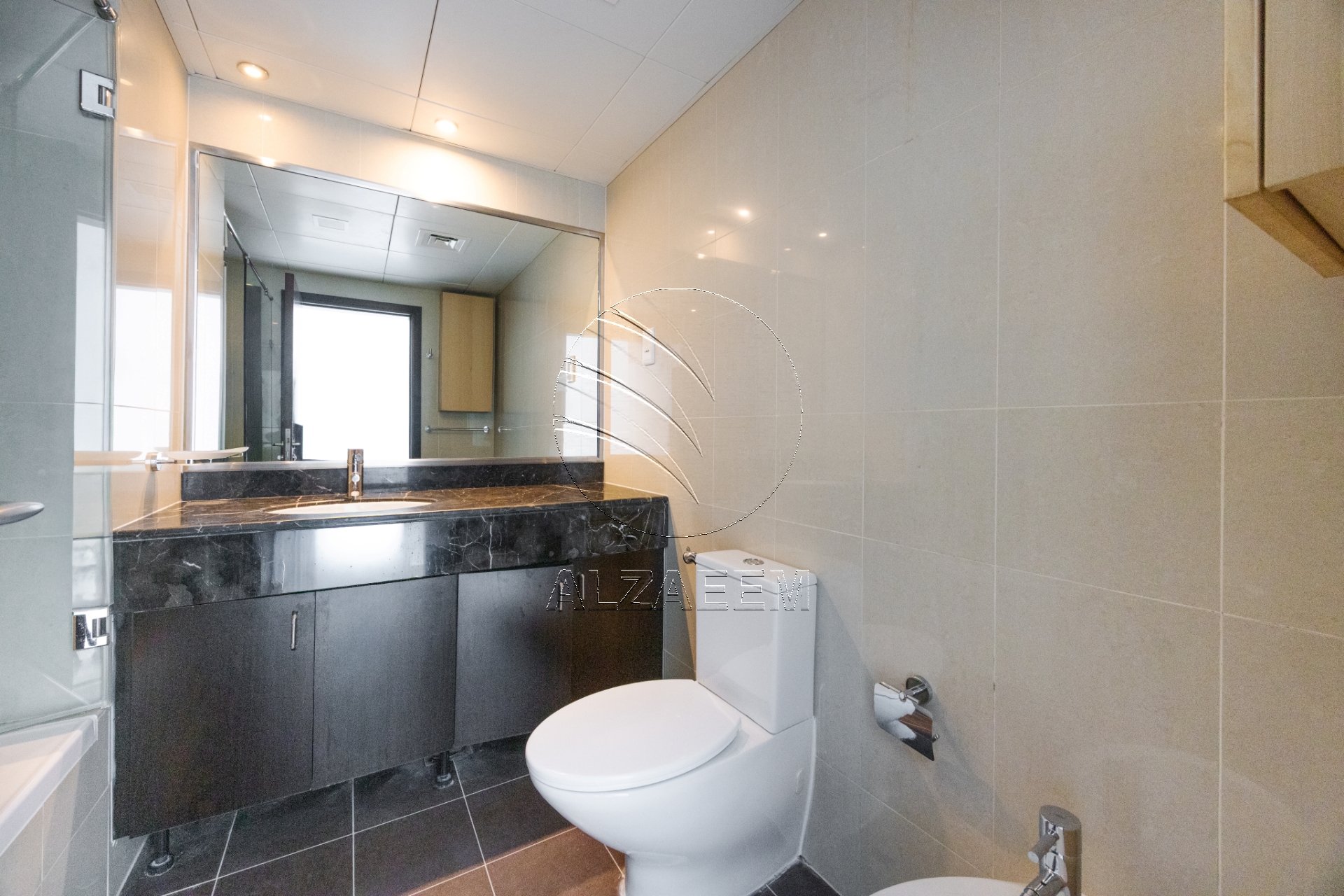 VACANT! | Higher Level | Panoramic Sea View