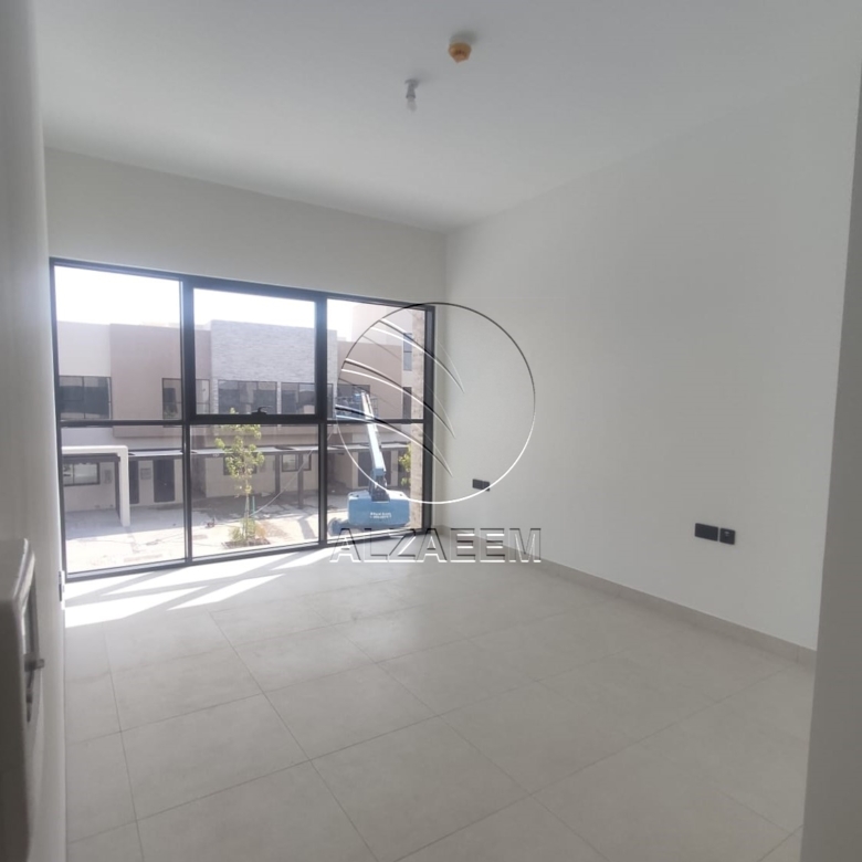 √EXCLUSIVE! Spacious TH | Type A | Near the Gate√