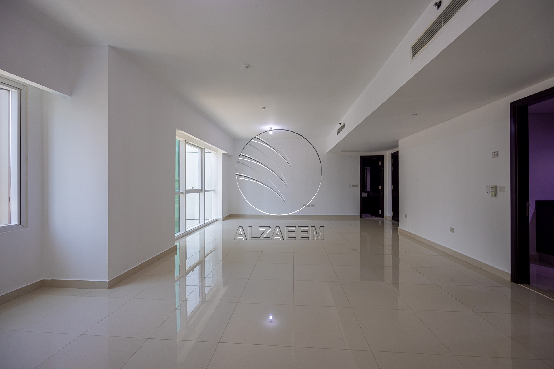 VACANT and Spacious Unit with Marina Views