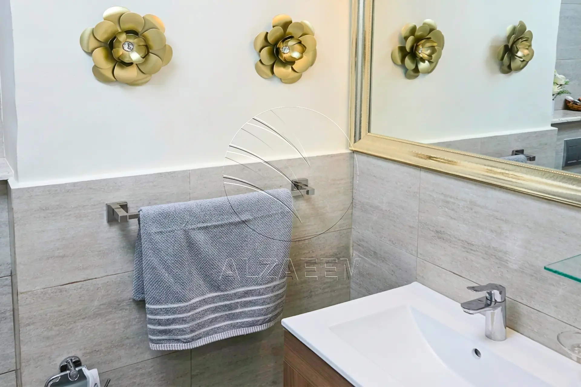 √VACANT | Fully Furnished Studio | Mid Level √