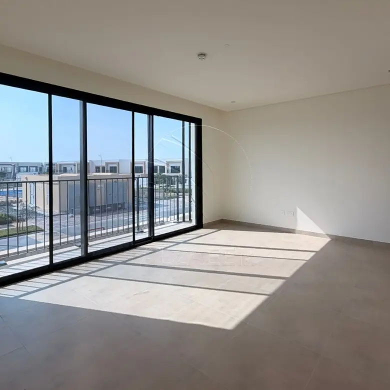 √ Corner 3XS | Rented+Refund | Landscaped √
