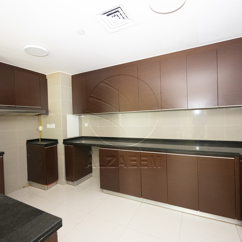 Partial Sea View | Ready to Move | 3BR+Balcony