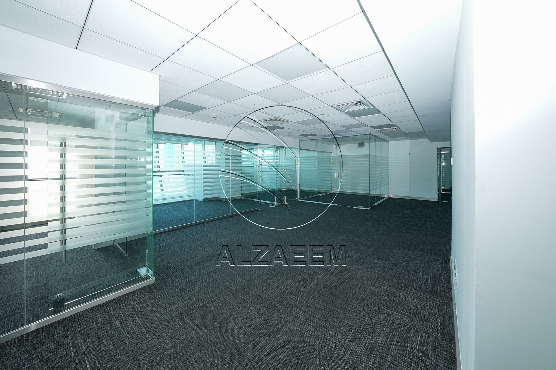 √Prime Showroom+Basement + 2 Mezzanine Levels √