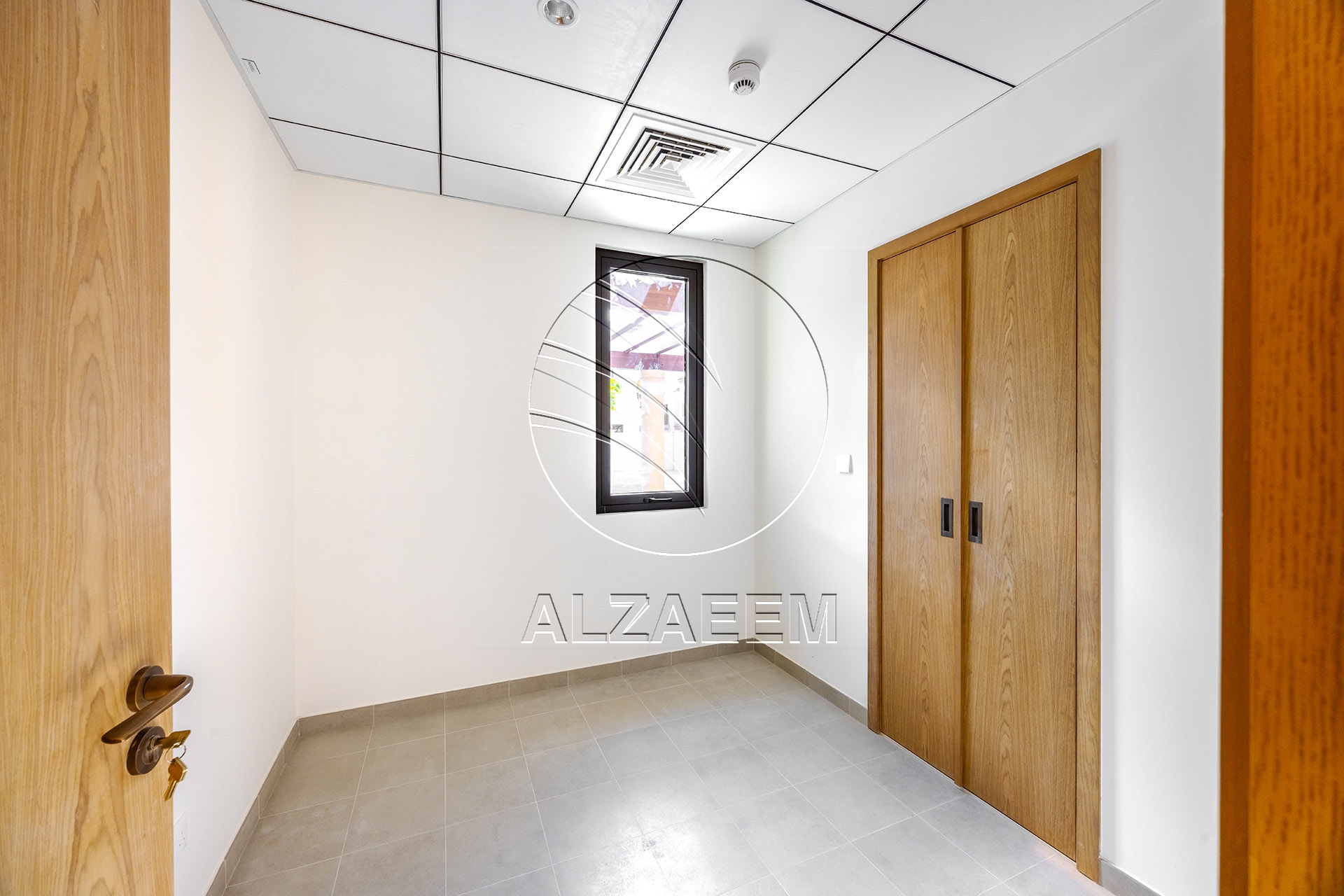 √ Move-in Ready | Brand New | Prime Location √