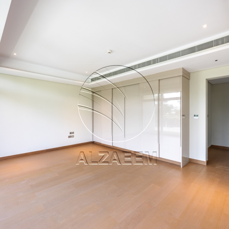 Premium Location | High Ceiling Villa | AL GHAF