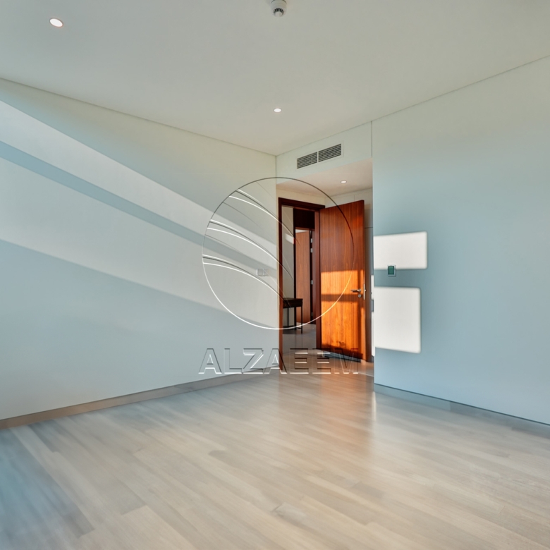 √ Single Row | Move-in Ready | Spacious Villa √