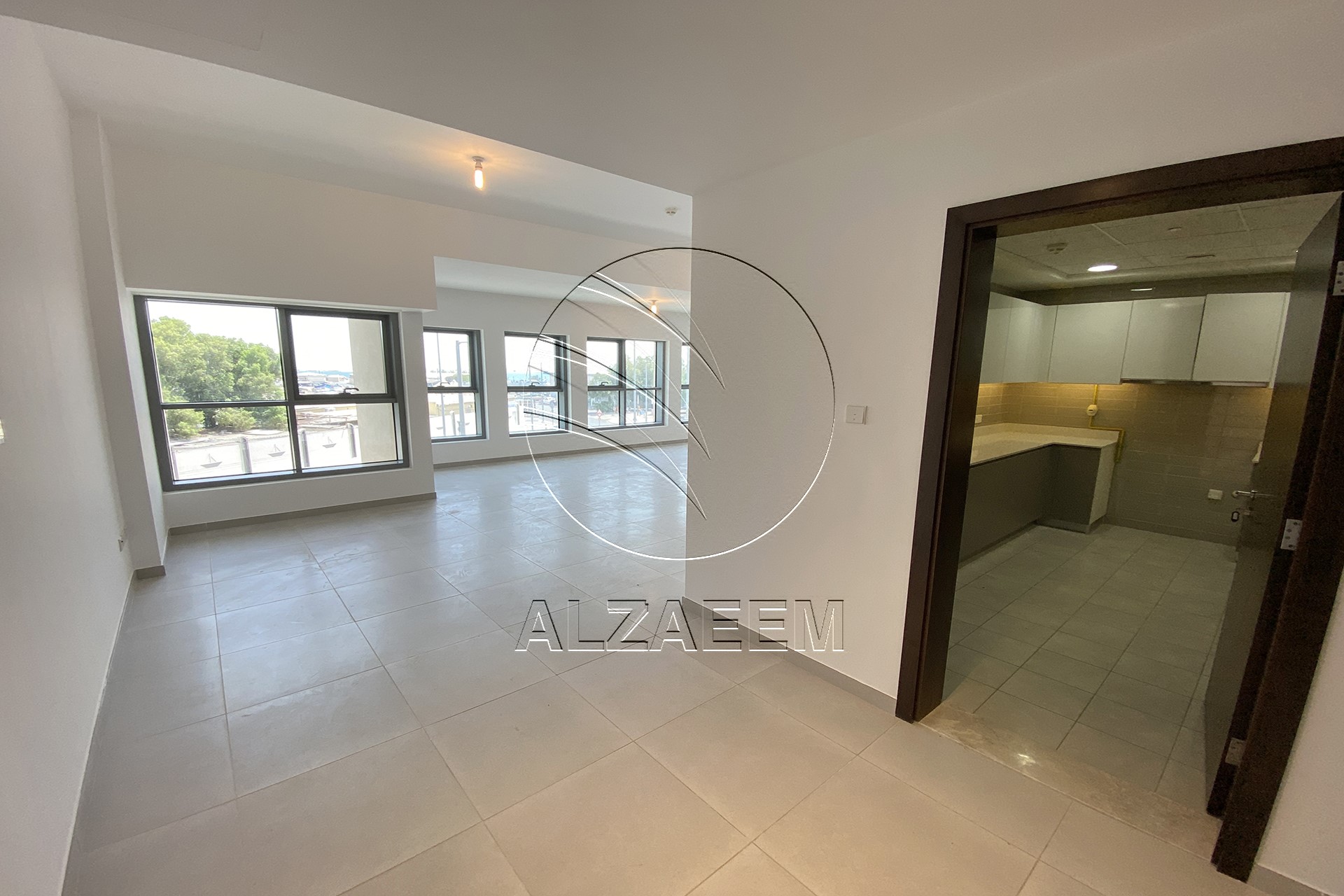 Luxury Living | 2 payment – 3+Maid | Vacant
