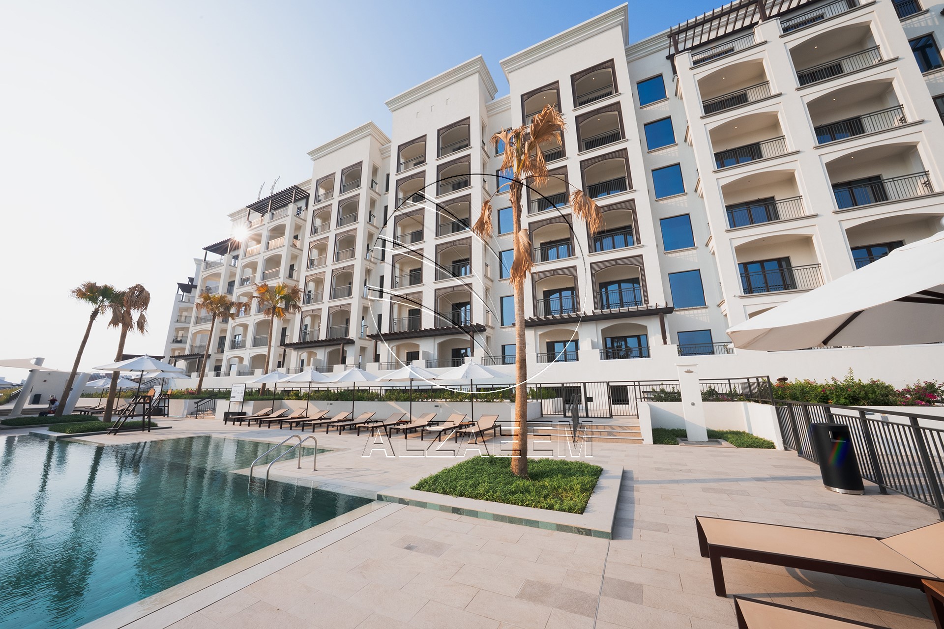 √ RARE 2BR+M Duplex | Direct Golf Course View √