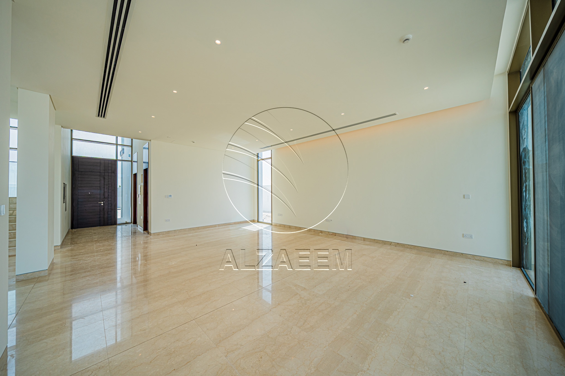 √Corner | Single Row | Big Plot Size | 5BR SELECT√