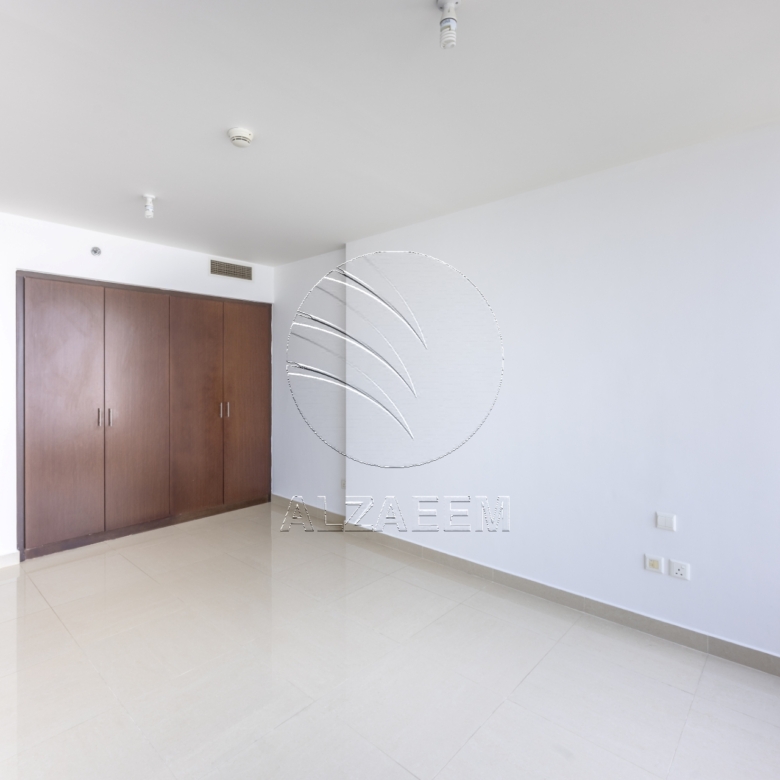 VACANT! | Higher Level | Panoramic Sea View
