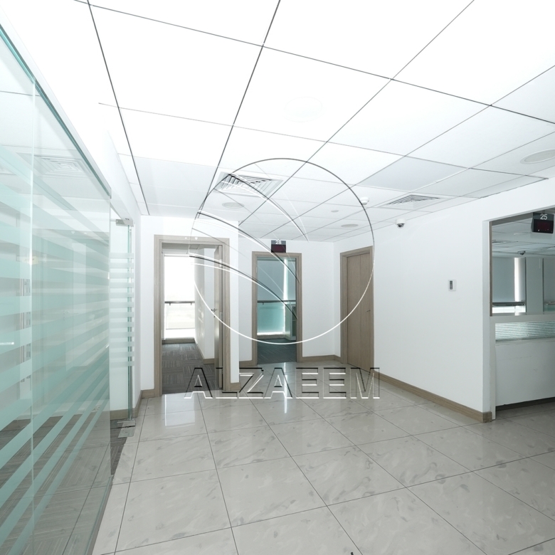 √Prime Showroom+Basement + 2 Mezzanine Levels √