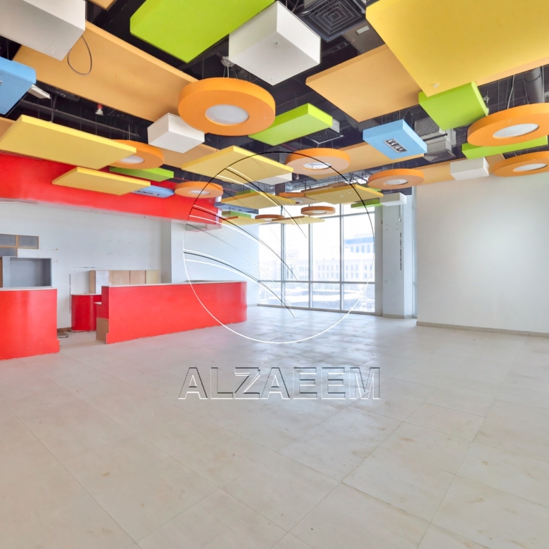 Prime Retail Location | FITTED | High Visibility