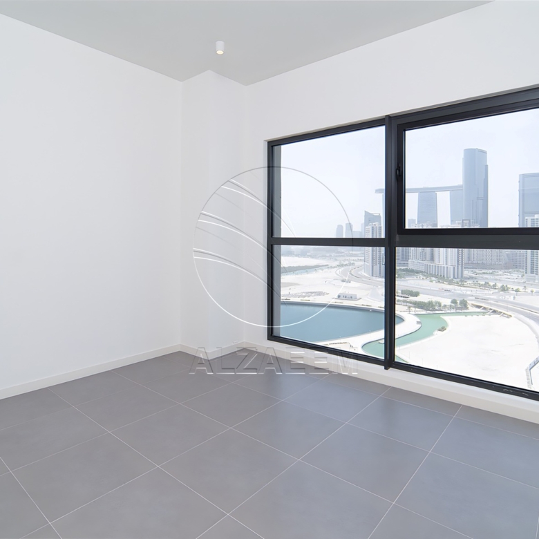 √ Full Canal View | Stunningly Designed Unit √