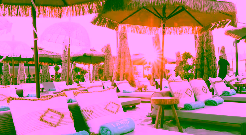 Fahid Island Restaurants
